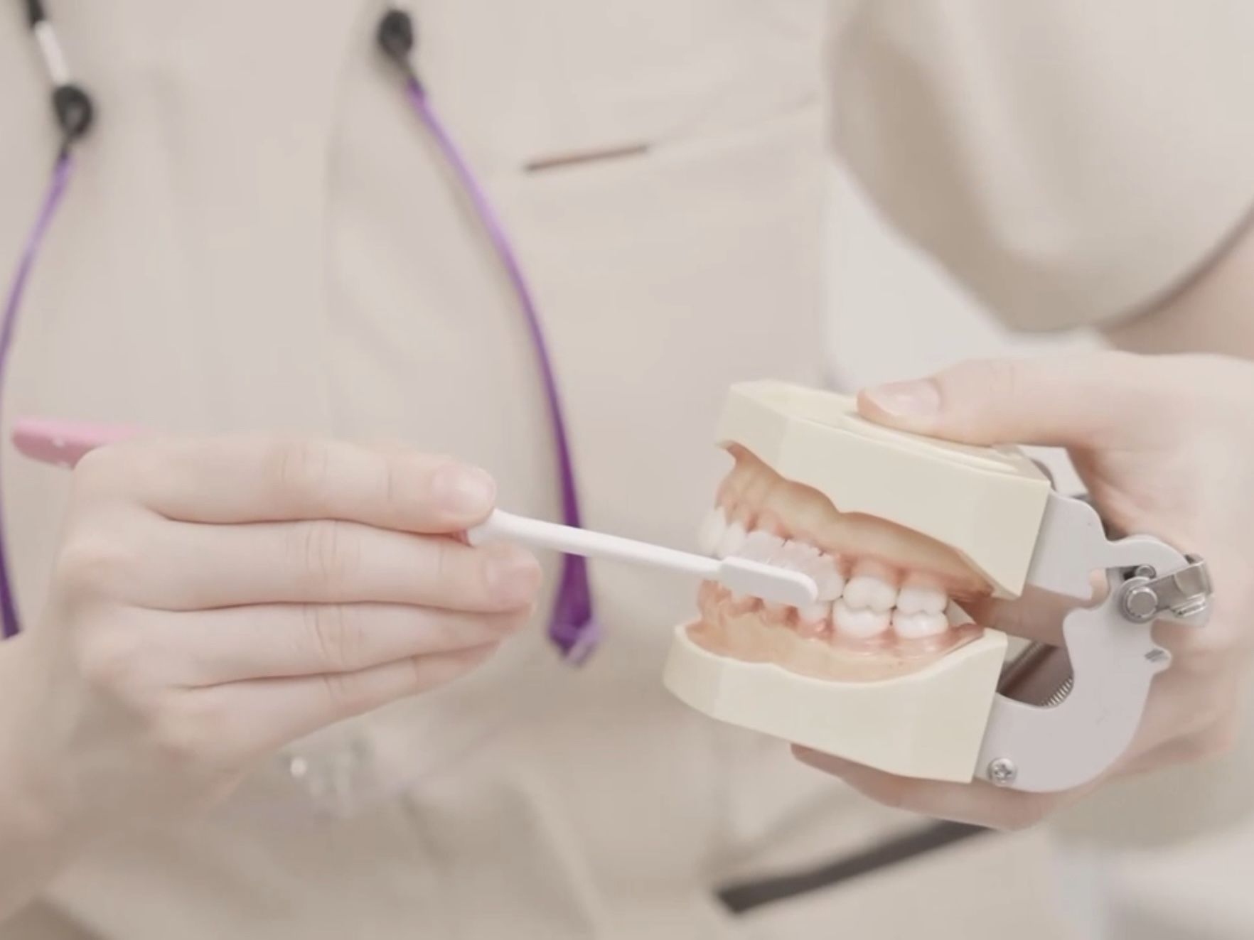 ちゃんと磨いている“つもり”が落とし穴？歯茎の出血が教えてくれるお口のサイン