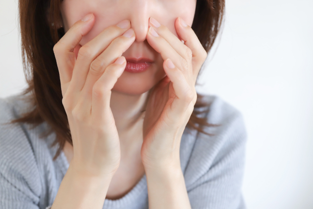その鼻詰まり、放っておいて大丈夫？口呼吸が脅かすお口の健康